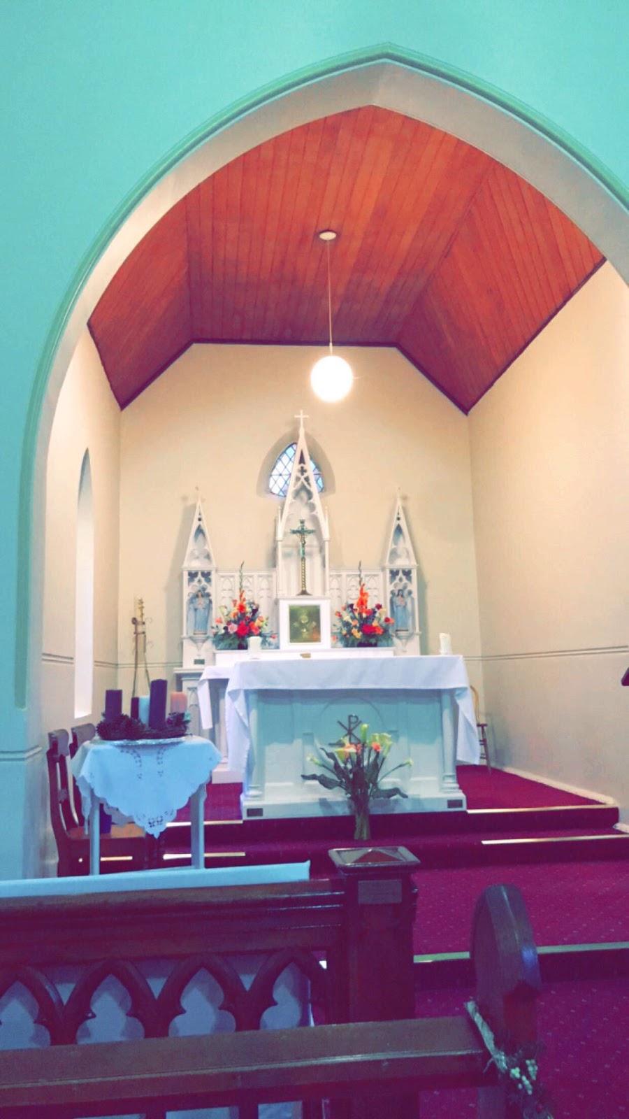 St. Francis Xavier’s Catholic Church | church | 220 Victoria St, Hall ACT 2618, Australia | 0262429622 OR +61 2 6242 9622