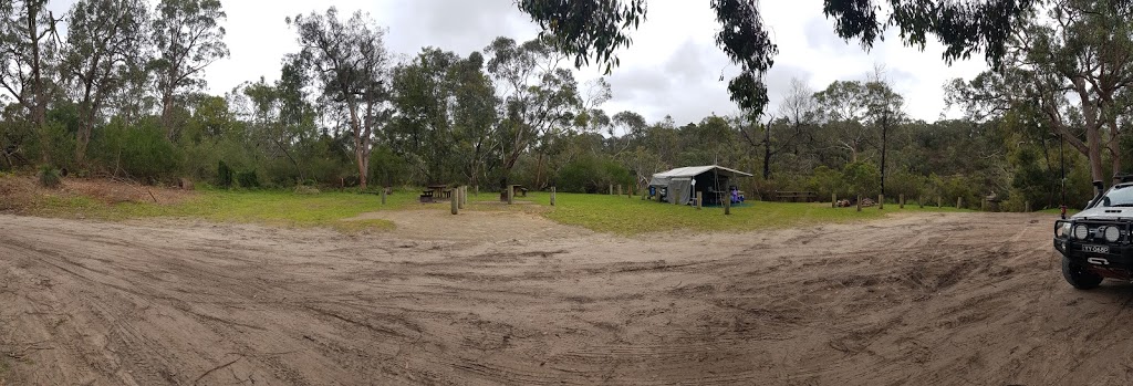 Forest Camp South | campground | Glenelg Dr, Nelson VIC 3292, Australia | 131963 OR +61 131963
