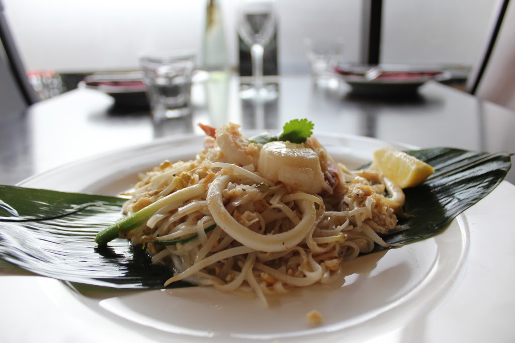 Manow Thai | meal delivery | 463 Main St, Mordialloc VIC 3195, Australia | 0395804385 OR +61 3 9580 4385