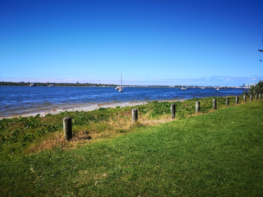 Waters Edge on The Broadwater | 1501/438 Marine Parade, Biggera Waters QLD 4216, Australia | Phone: (07) 5500 5241