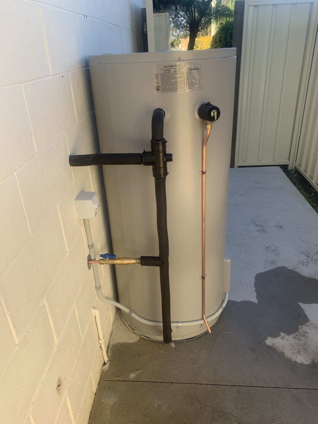 Hills plumb and gas | 22 Blackbutt Ave, Sandy Beach NSW 2456, Australia | Phone: 0432 471 603