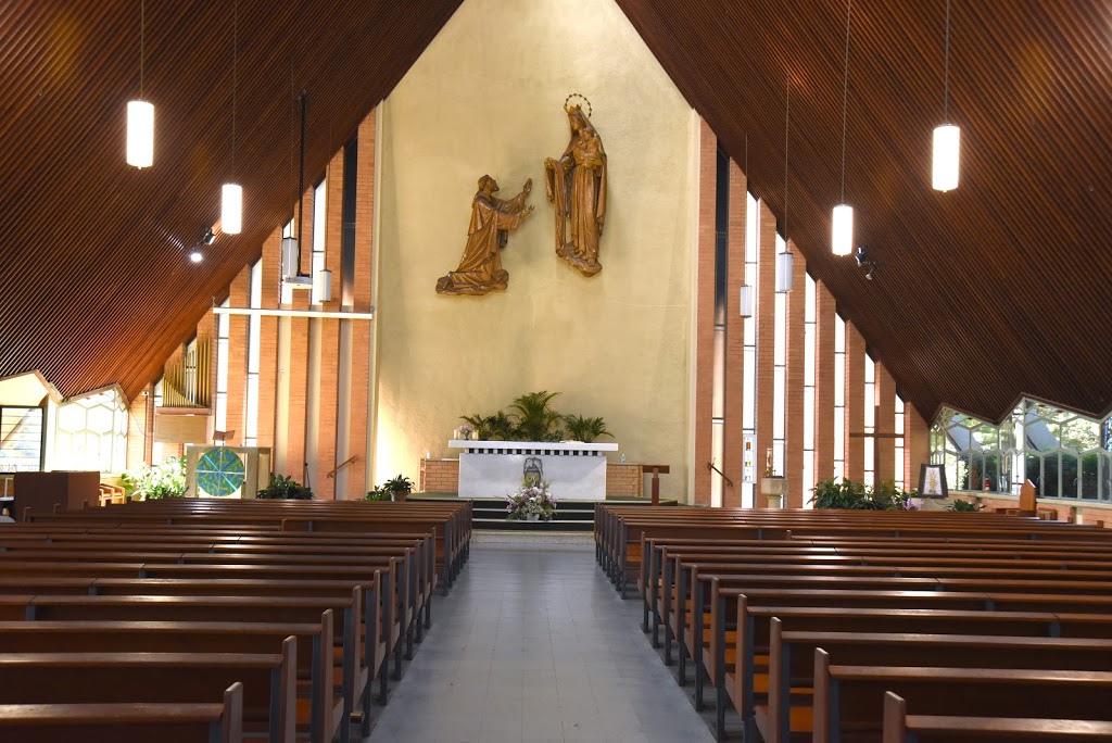 Our Lady of Mount Carmel Church | 312 Cavendish Rd, Coorparoo QLD 4151, Australia | Phone: (07) 3397 1587