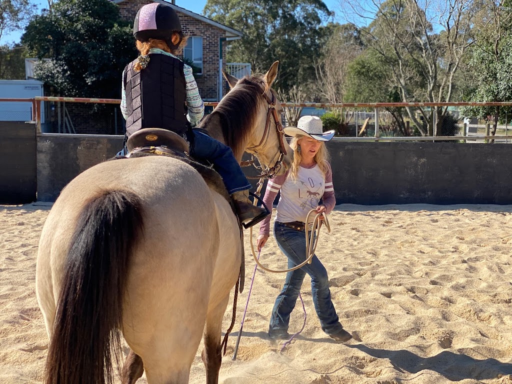 North West Sydney Horse Riding School | 29 Deleware Rd, Riverstone NSW 2765, Australia | Phone: 0401 882 283