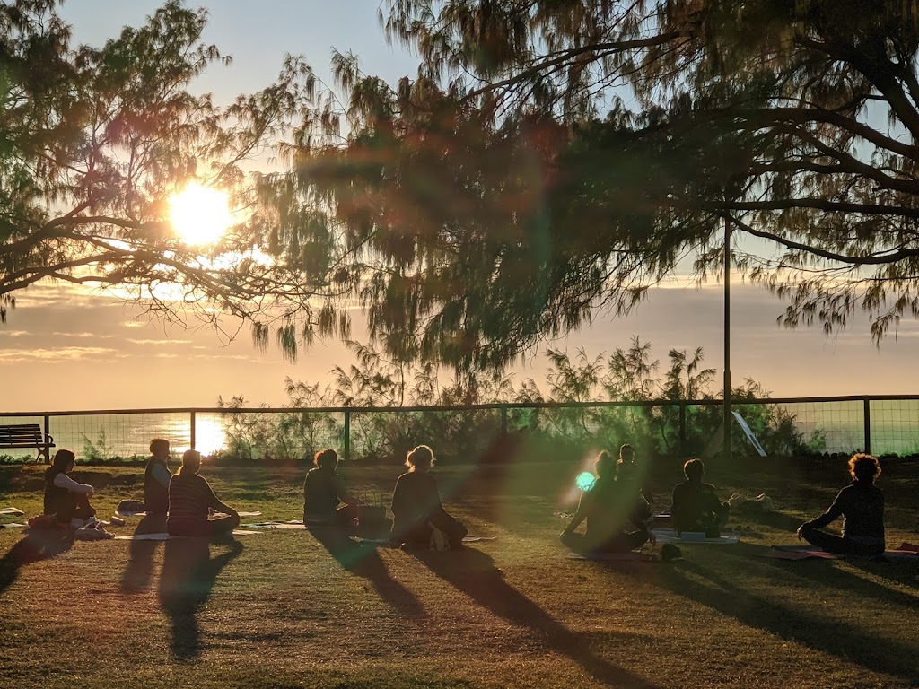 Yoga by the Beach with Bec | Main Beach Parade, Main Beach QLD 4217, Australia | Phone: 0426 163 763