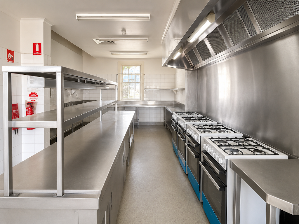 Box Hill Student Accommodation and Rooming House | 32-34 Kangerong Rd, Box Hill VIC 3128, Australia | Phone: 0489 143 149