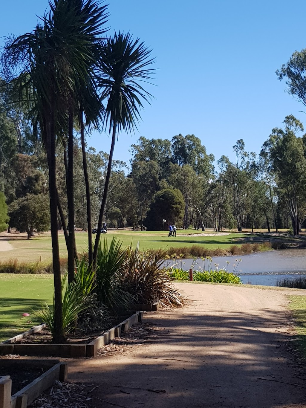 Mooroopna Golf Club |  | 2 Fairway Dr, Mooroopna VIC 3629, Australia | 0358254135 OR +61 3 5825 4135