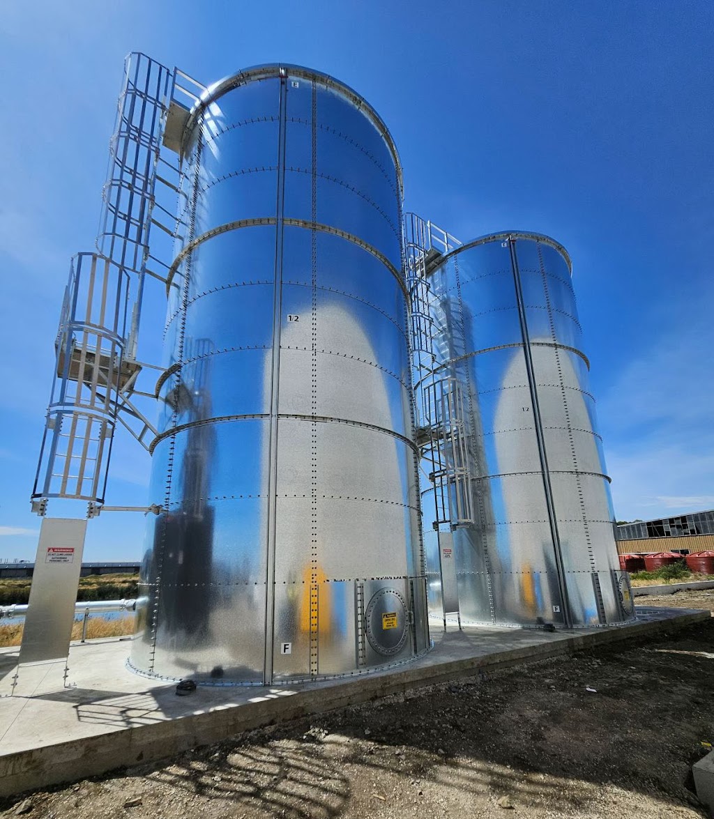 Apex Tanks | 22 Industrial Dr, Pakenham VIC 3810, Australia | Phone: (03) 8797 3894