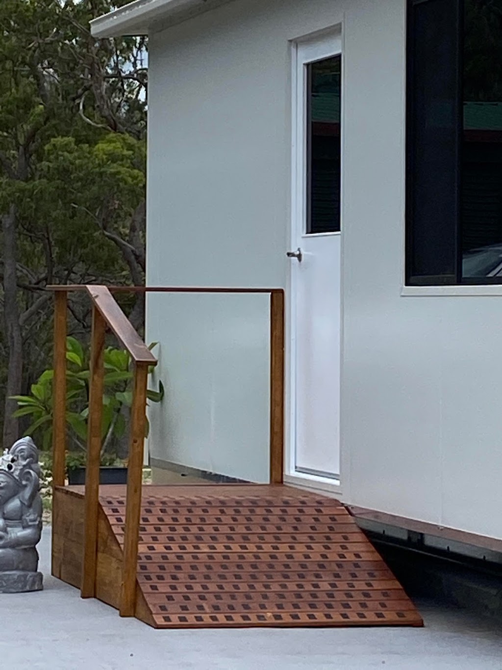 Cozy Cabins | lodging | 171 Baldaw Rd, Captain Creek QLD 4677, Australia | 0404952821 OR +61 404 952 821