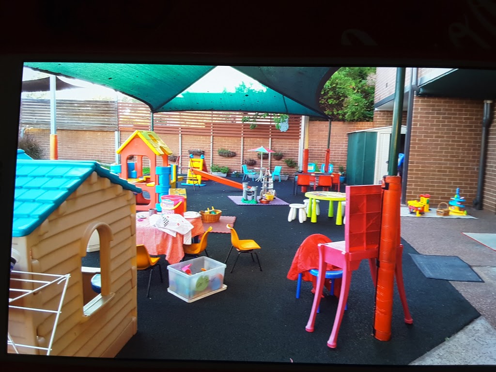 Childrens House Montessori | school | 1 Russell Ave, Faulconbridge NSW 2776, Australia | 0247515991 OR +61 2 4751 5991