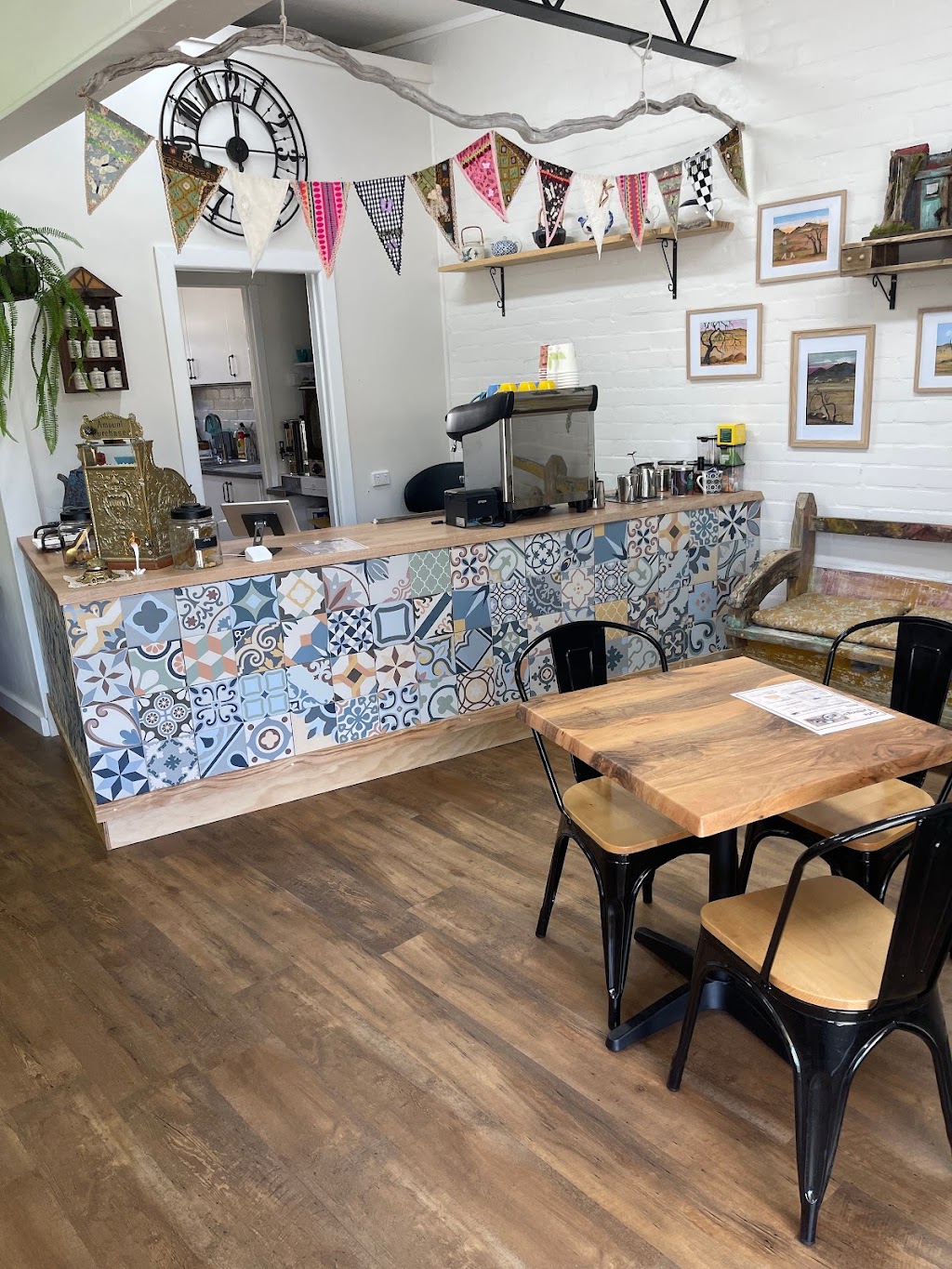 Studio on Jounama - Cafe Talbingo | Unit 6/49 Lampe St, Talbingo NSW 2720, Australia | Phone: 0423 527 820