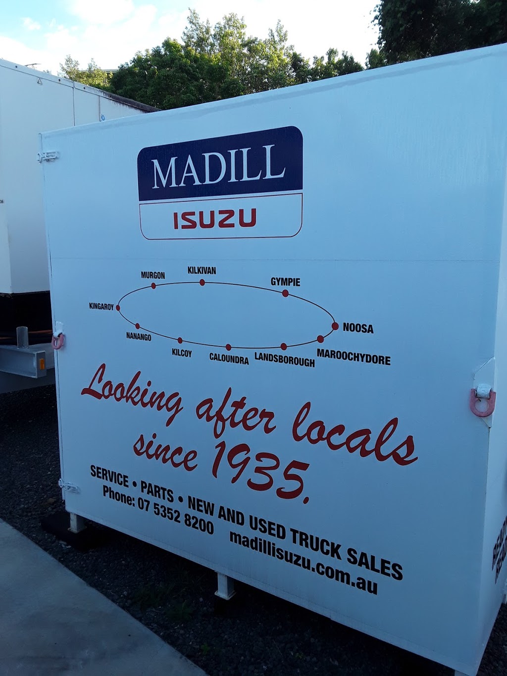 Madill Isuzu | store | 100 Sandalwood Ln, Forest Glen QLD 4556, Australia | 0753528251 OR +61 7 5352 8251