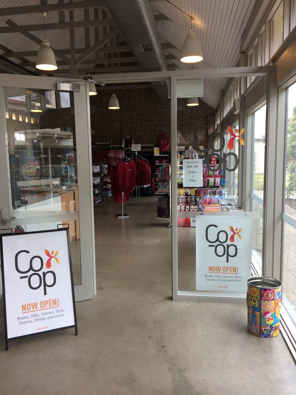The Co-op - WSU Hawkesbury | book store | K4.G.12-14, Campus Service Centre, Londonderry Rd, Richmond NSW 2753, Australia | 0245701370 OR +61 2 4570 1370