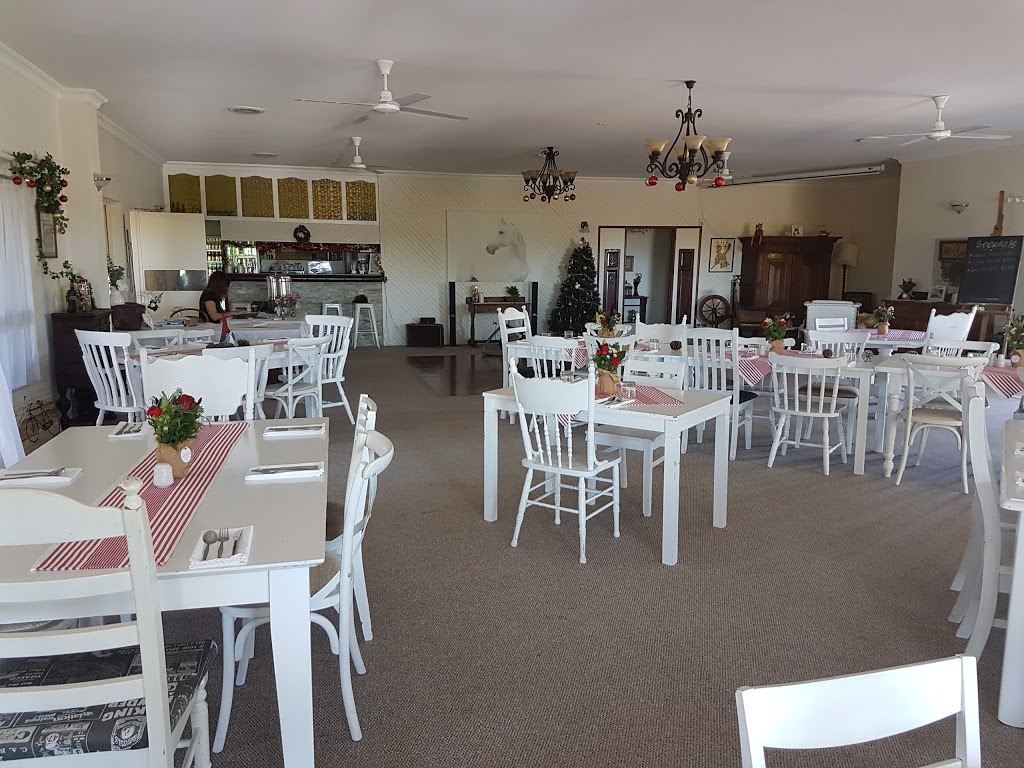 Kanangra Heights | restaurant | 580 Tanby Rd, Taroomball QLD 4703, Australia | 0749136124 OR +61 7 4913 6124