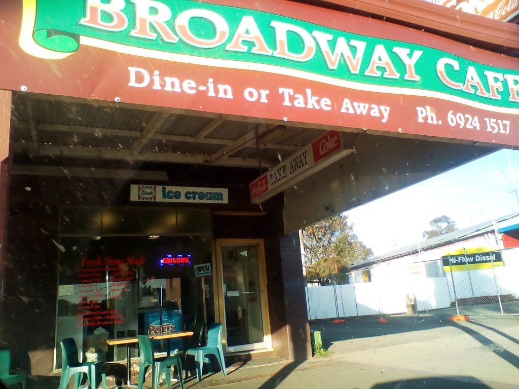 Broadway Cafe Junee | cafe | 116 Broadway, Junee NSW 2663, Australia | 0269241517 OR +61 2 6924 1517