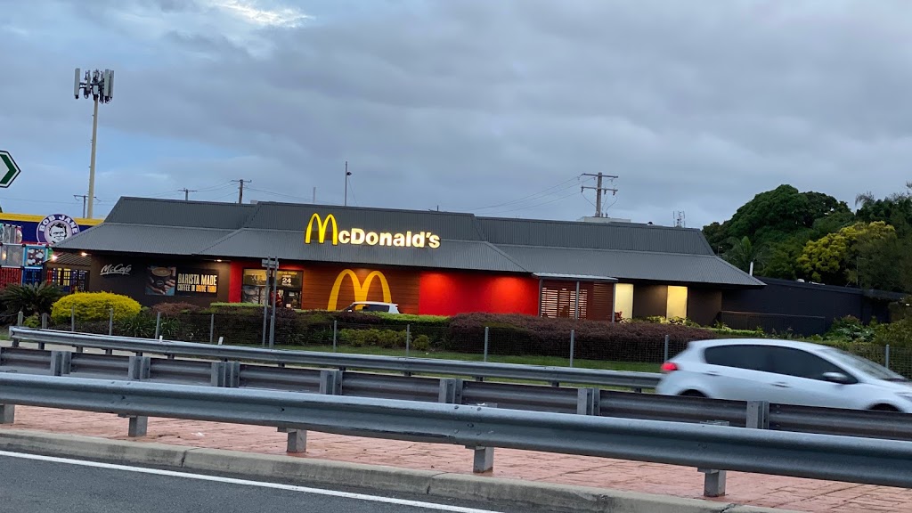 McDonalds Labrador | meal takeaway | 168 Marine Parade, Southport QLD 4215, Australia | 0755914000 OR +61 7 5591 4000