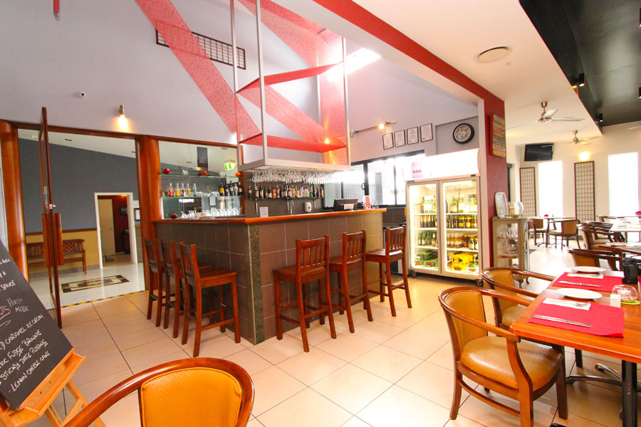 Lilys Restaurant | restaurant | 233 Queen St, Ayr QLD 4807, Australia | 0747836666 OR +61 7 4783 6666
