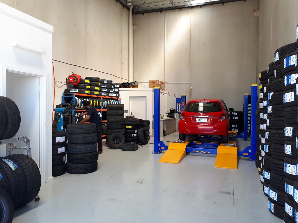 Aus Tech Tyres | 22 Bambra Crescent, Cranbourne West VIC 3977, Australia | Phone: 0452 218 720