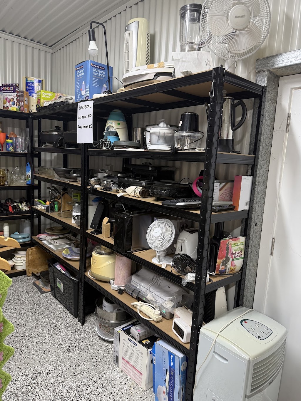 Warialda shop of opportunity | 32 Plunkett St, Warialda NSW 2402, Australia | Phone: 0458 021 045