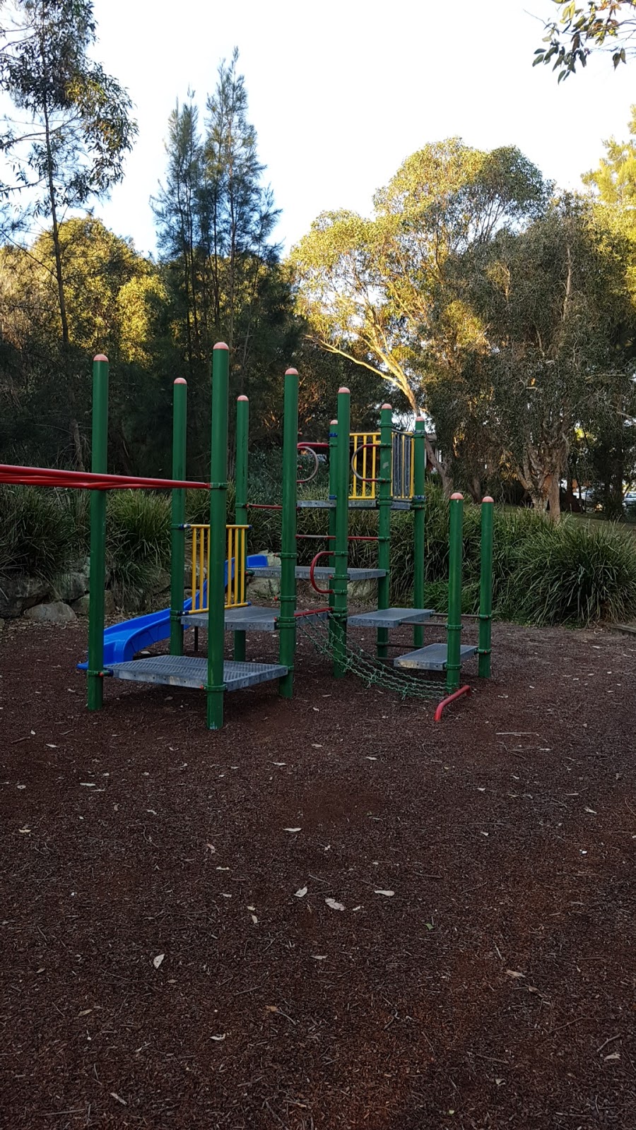 Bateau Bay Mini Park | park | 36W Anglers Dr, Bateau Bay NSW 2261, Australia