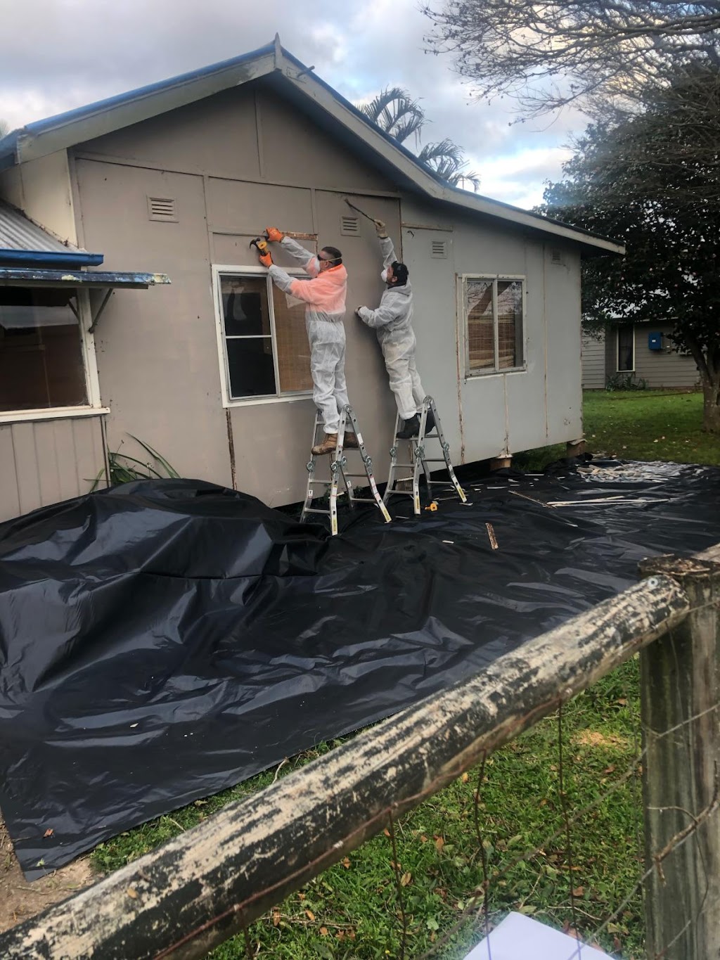Hives Demolition & Excavation | general contractor | 131 Church Rd, Tuggerah NSW 2259, Australia | 0417207899 OR +61 417 207 899
