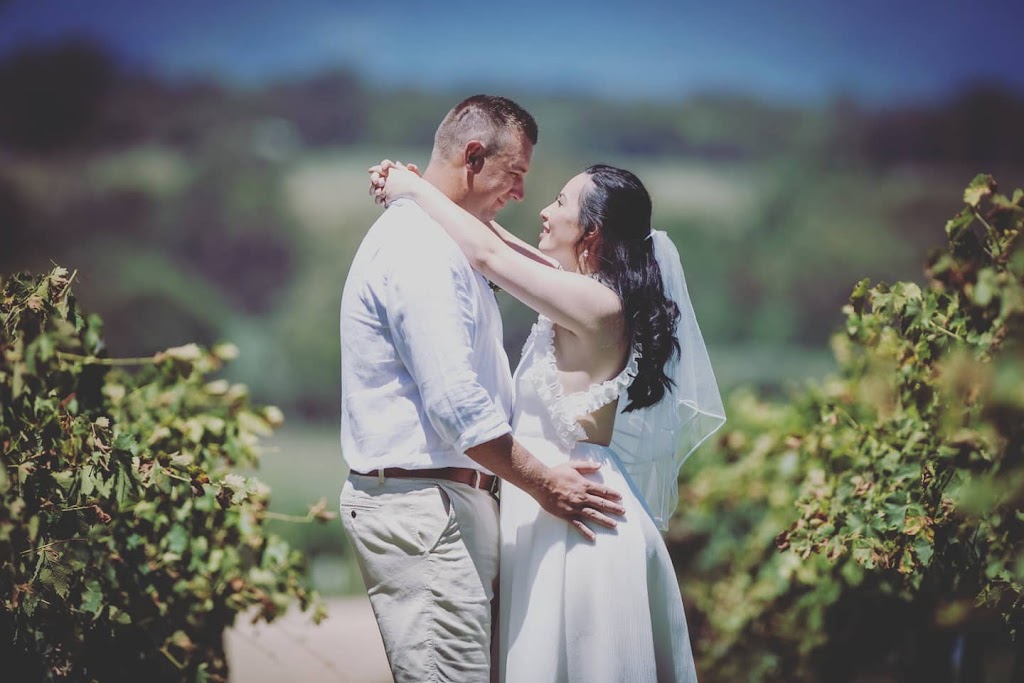 Misha Harding Tie The Knot Mudgee | 6 Denton Cl, Mudgee NSW 2850, Australia | Phone: 0414 663 076