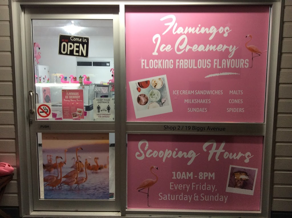 Flamingos Ice Creamery | Shop 7/874 Beachmere Rd, Beachmere QLD 4510, Australia | Phone: 0409389471