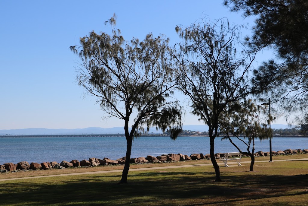 Apex Park | park | 256 Hornibrook Esplanade, Woody Point QLD 4019, Australia | 0732050555 OR +61 7 3205 0555