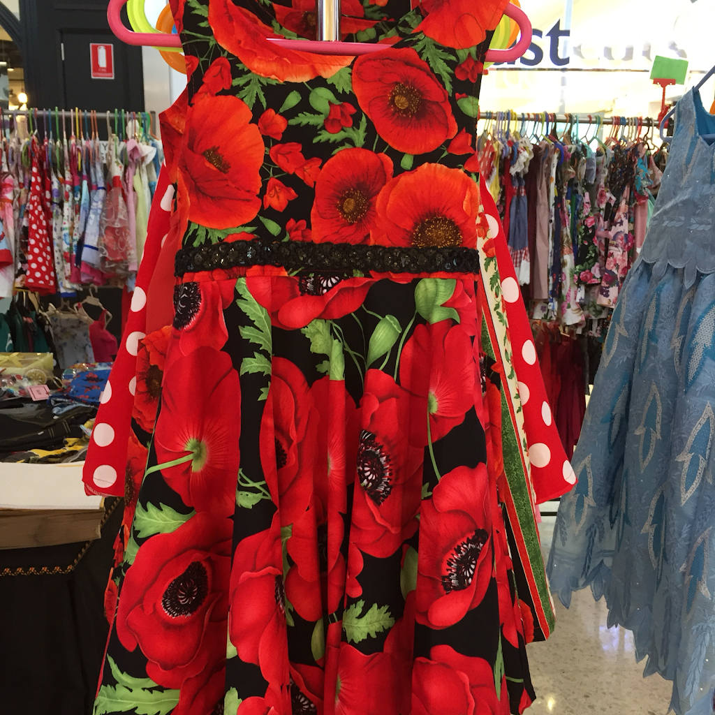 Myrna’s Fashion Boutique | 14 Raven St, Maryborough QLD 4650, Australia | Phone: 0427 127 052