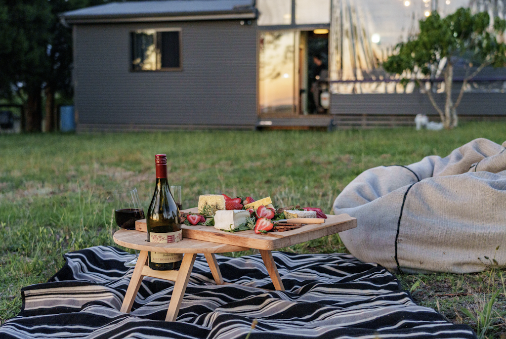 Mangrove Mountain Farm Stay | 476 Ironbark Rd, Mangrove Mountain NSW 2250, Australia | Phone: 0406 273 351