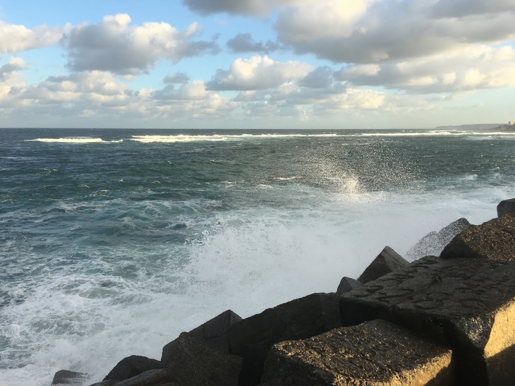 Nobbys Breakwater | Nobbys Rd, Newcastle NSW 2300, Australia