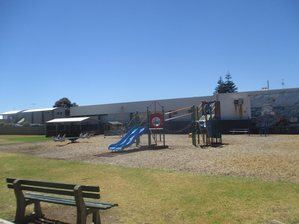 Susan Wilson Memorial Playground | 4 Railway Terrace, Beachport SA 5280, Australia | Phone: (08) 8735 8029