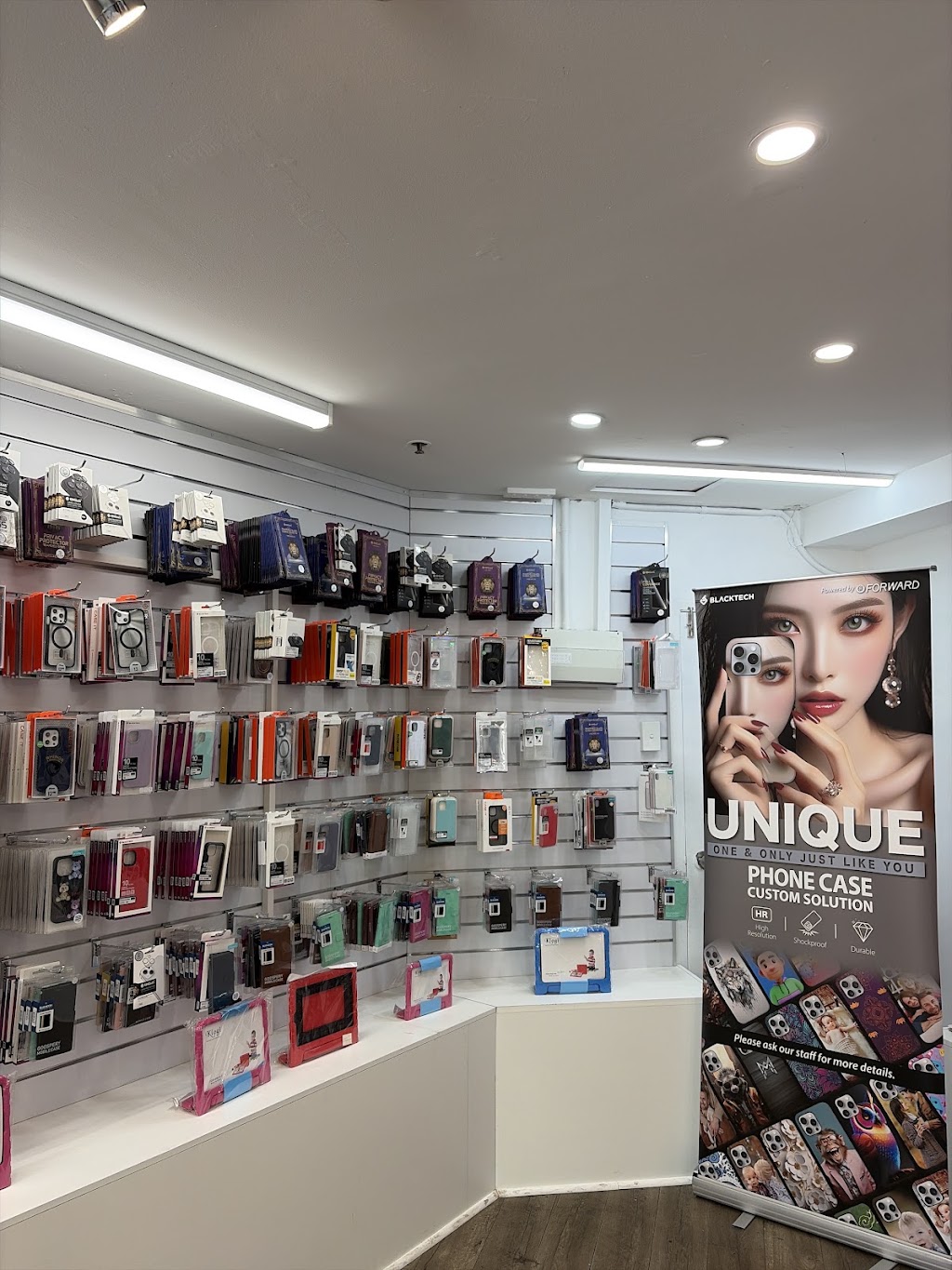 Fone Fix Kings Cross | Shop 3/34-36A Darlinghurst Rd, Potts Point NSW 2011, Australia | Phone: (02) 9261 2340