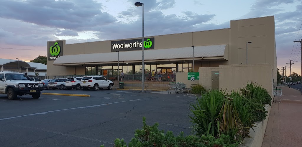 Woolworths Narrabri North | 181/189 Maitland St, Narrabri NSW 2390, Australia | Phone: (02) 6790 9000