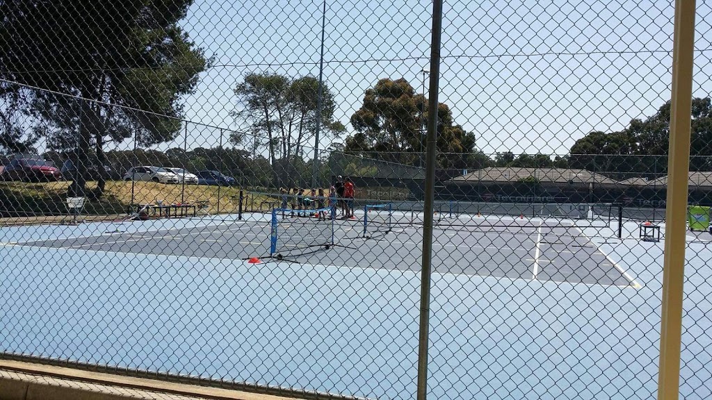 Morphett Vale Tennis Club |  | Jordan Dr, Morphett Vale SA 5162, Australia | 0435061539 OR +61 435 061 539