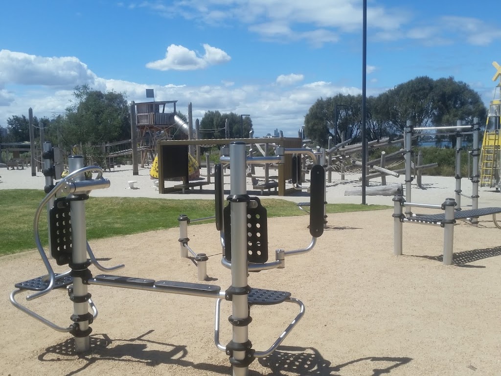 Outdoor Fitness Station, Perce White Reserve | gym | Port Melbourne VIC 3207, Australia