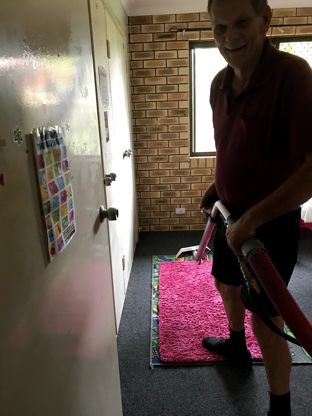 Bellamys Carpet Cleaning & Pest Control | 5 Glenmore Ct, Alexandra Hills QLD 4161, Australia | Phone: (07) 3824 0288