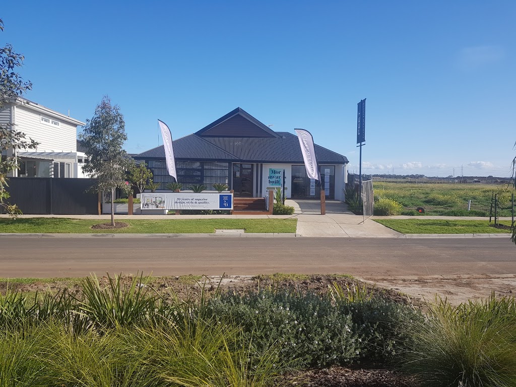 Vermont 29 | Porter Davis Display Home | Newhaven Estate | 3 Debut Ave, Tarneit VIC 3029, Australia | Phone: (03) 8751 2974