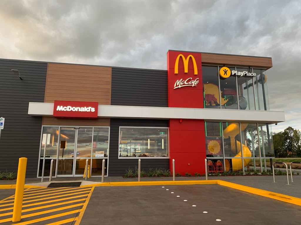 McDonalds Dubbo East | restaurant | 2R Wellington Rd, Dubbo NSW 2830, Australia | 0268416700 OR +61 2 6841 6700