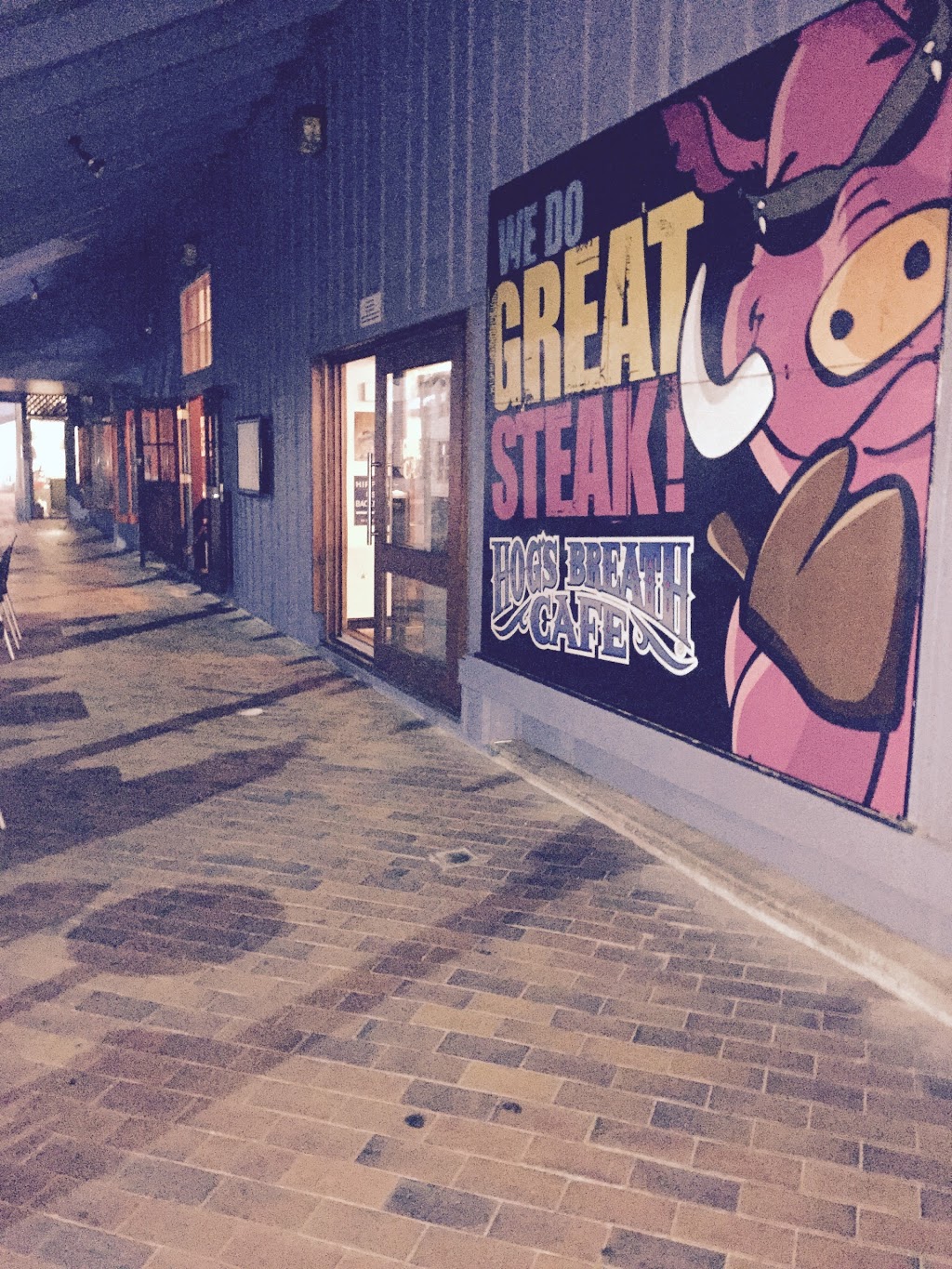 Hog's Breath Cafe Mooloolaba (The Wharf) Opening Hours