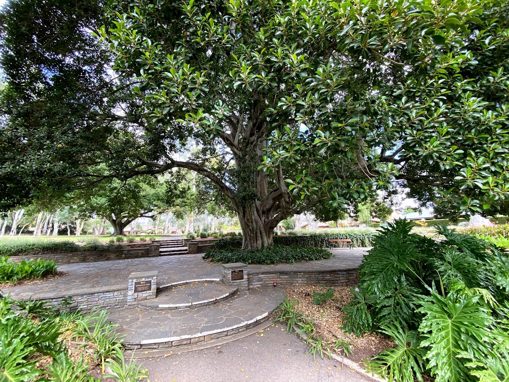 Bill Potts Memorial Garden | park | 6/11 Hawthorn Cres, Hazelwood Park SA 5066, Australia