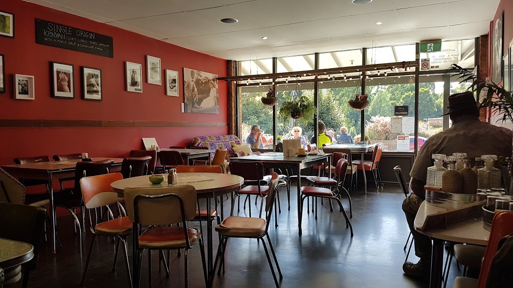 Montage Cafe | cafe | 4/1526-1528 Mount Dandenong Tourist Rd, Olinda VIC 3788, Australia | 0397510101 OR +61 3 9751 0101