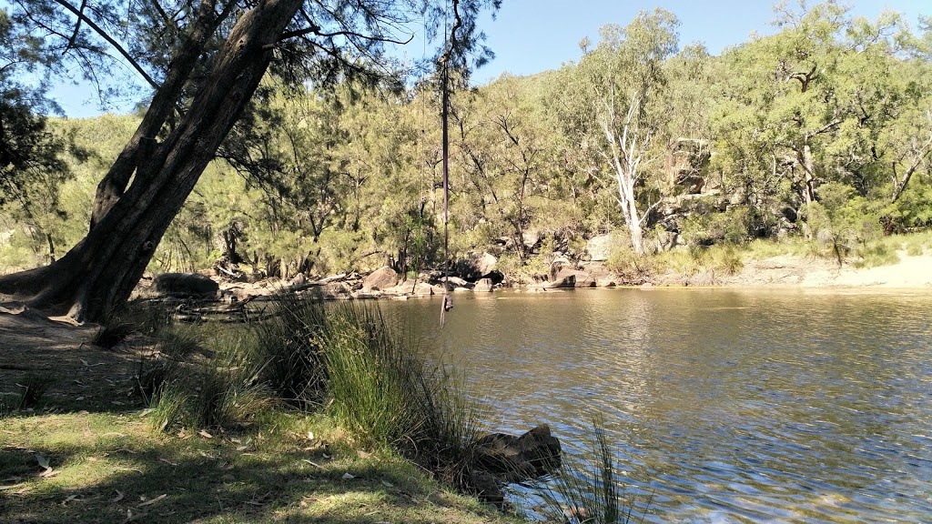 Gum Hole campground and picnic area | campground | Billys Hole Trail, Warrabah NSW 2346, Australia | 0267390700 OR +61 2 6739 0700