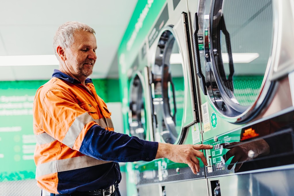 Threefolds Laundromat | 2/4 Gross St, Carrington NSW 2294, Australia | Phone: 0476 144 164