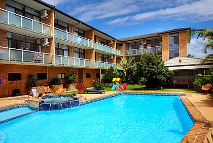 Tahitian Holiday Apartments | real estate agency | 27 Ocean Parade, Coffs Harbour NSW 2450, Australia | 0266522379 OR +61 2 6652 2379