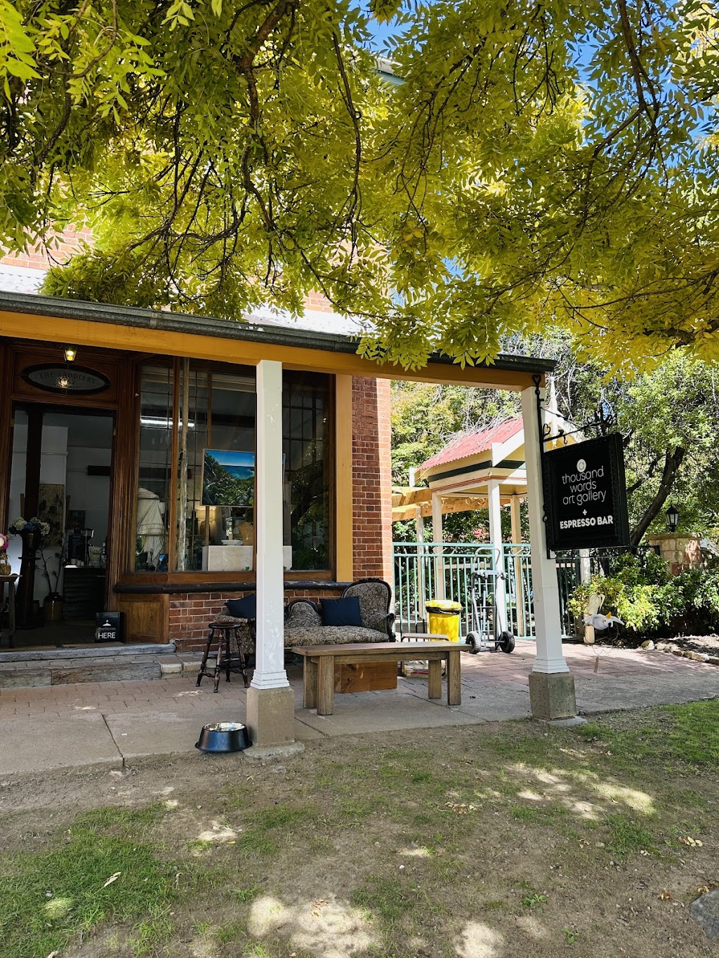 A Thousand Words Gallery Carcoar | 11 Icely St, Carcoar NSW 2791, Australia | Phone: 0414 550 223