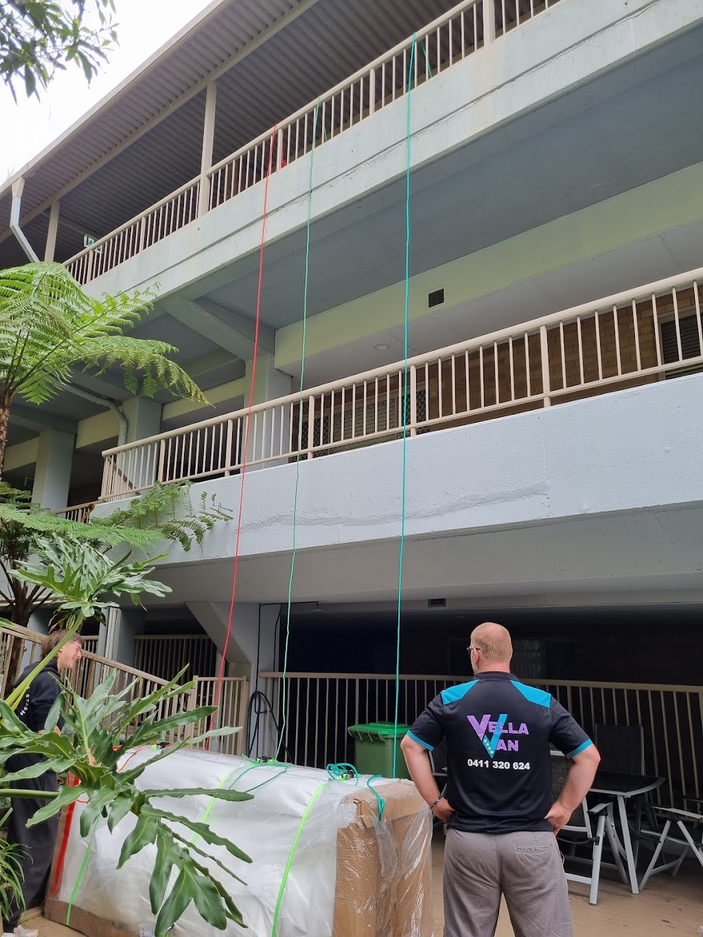 Vella Van Removals & Transport | 18 Mitchell Dr, Kariong NSW 2250, Australia | Phone: 0411 320 624
