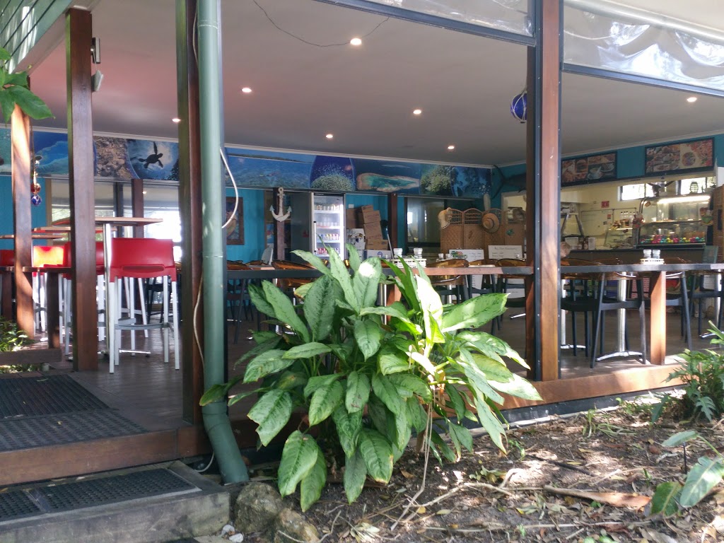 1770 Camping Ground And Beachcombers Cafe | 641 Captain Cook Dr, Seventeen Seventy QLD 4677, Australia | Phone: (07) 4974 9286