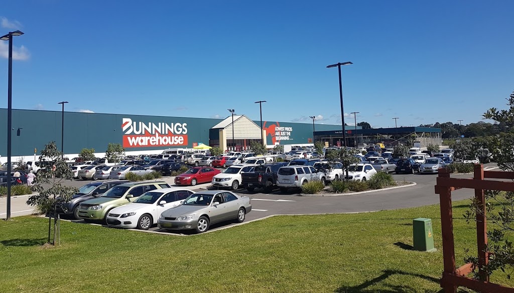Bunnings Wallsend | hardware store | Corner Sandgate Road &, Minmi Rd, Wallsend NSW 2287, Australia | 0249416400 OR +61 2 4941 6400