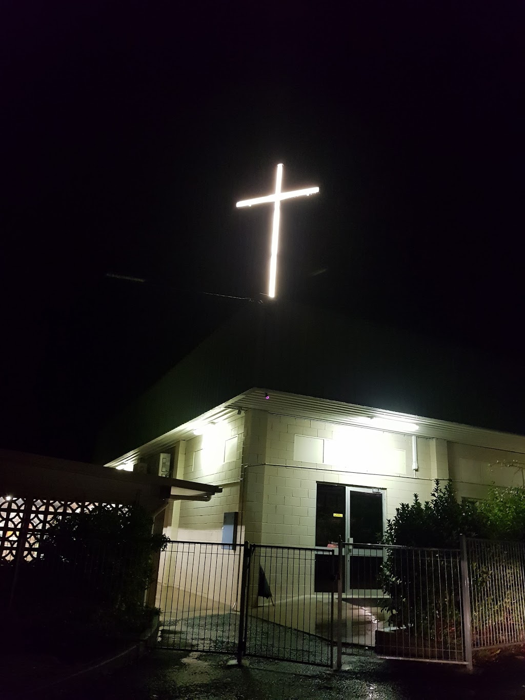 Chuwar Baptist Church | church | 230 Mount Crosby Rd, Chuwar QLD 4306, Australia | 0732022957 OR +61 7 3202 2957