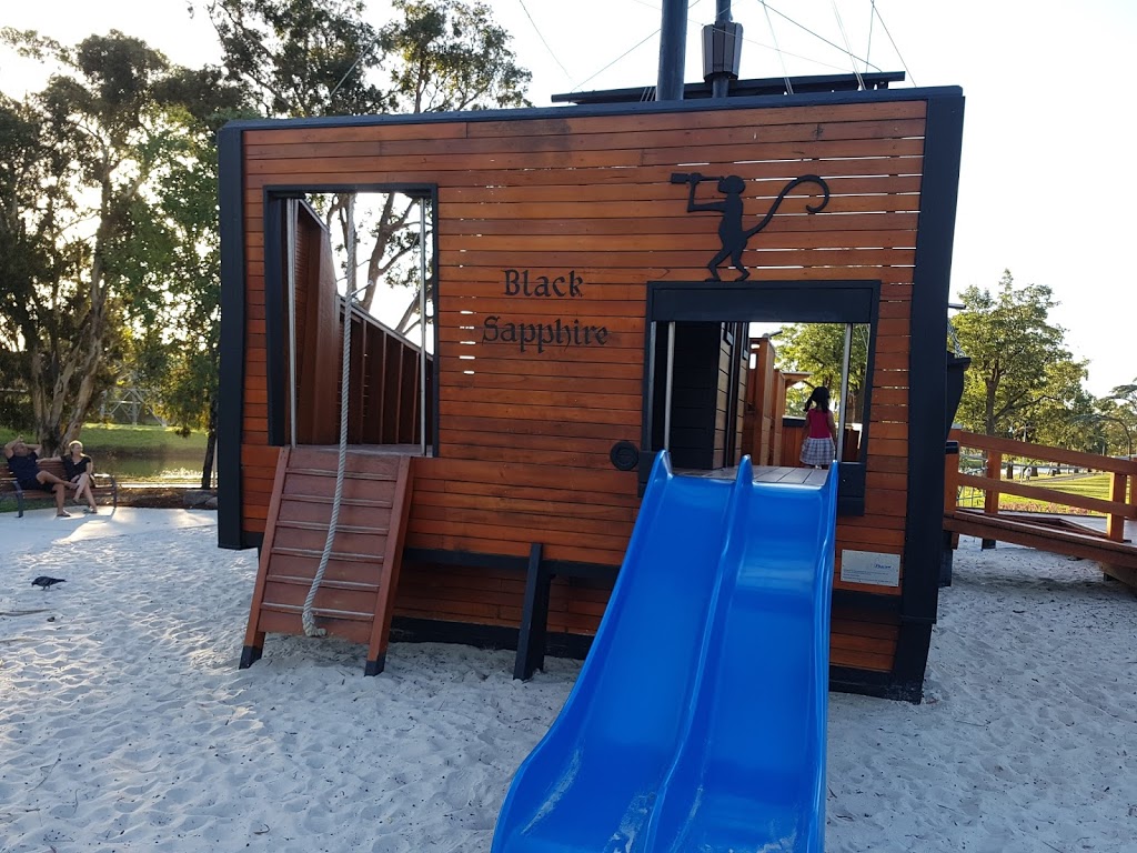 Black Sapphire Pirate Ship playground | park | 122 The Blvd, Aberfeldie VIC 3040, Australia